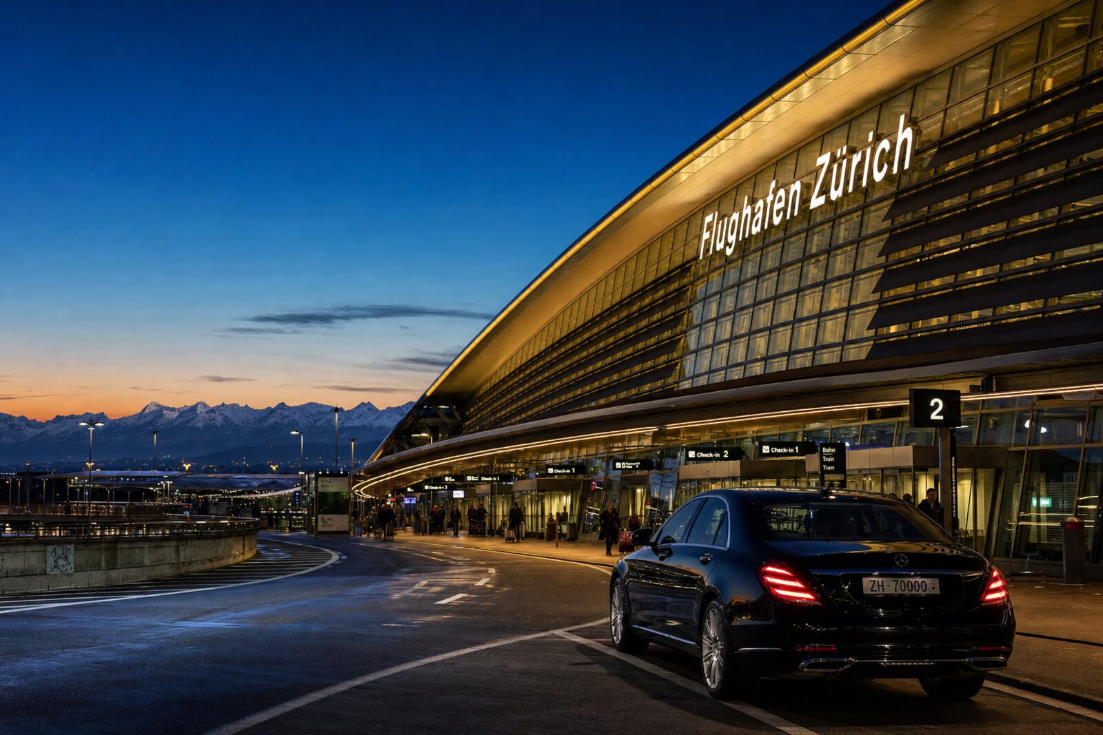 Flughafen Zürich bei Abenddämmerung